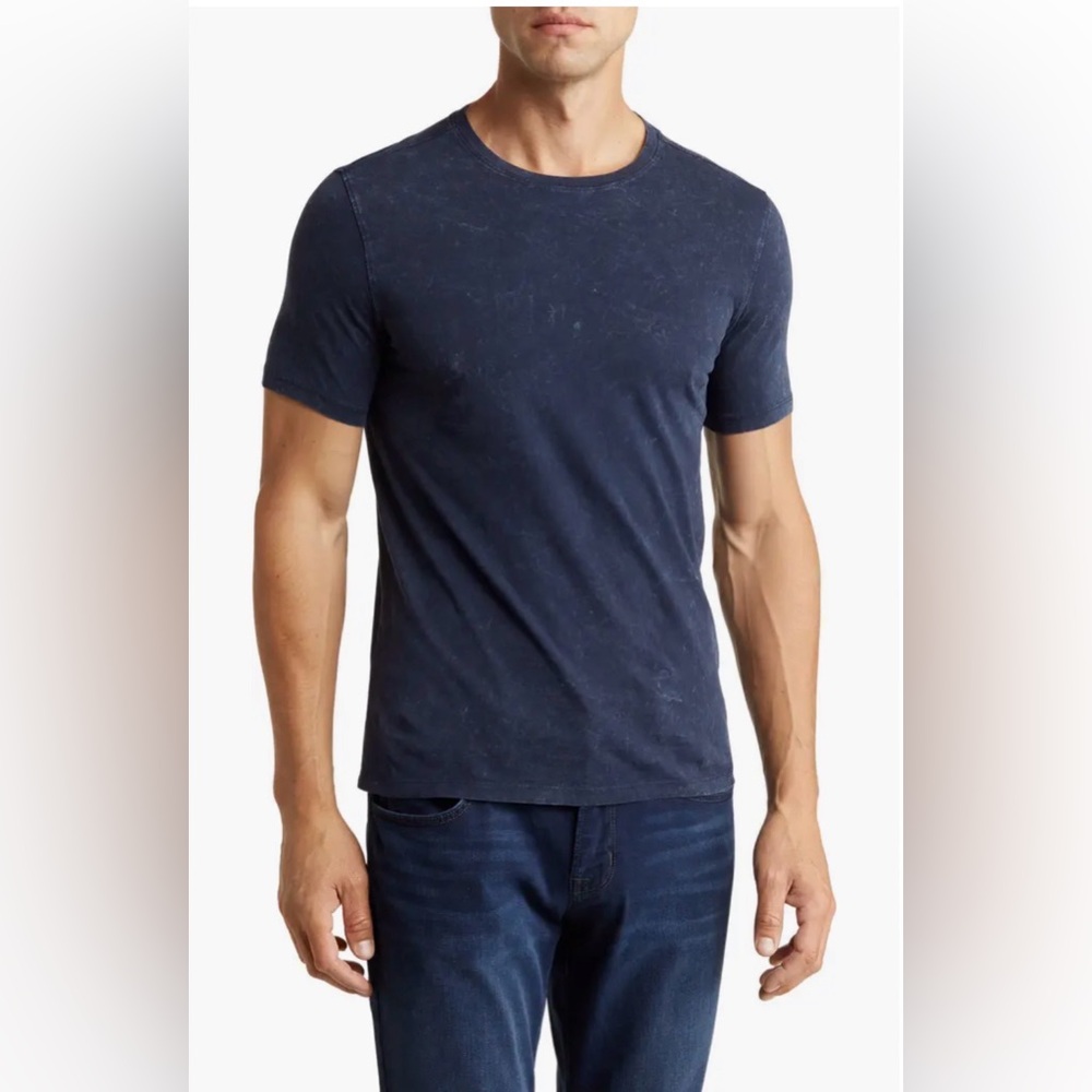 Men's Navy Short-Sleeve Crewneck Shirt
